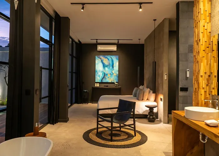 Rouge - Loft Noon Villa Ubud
