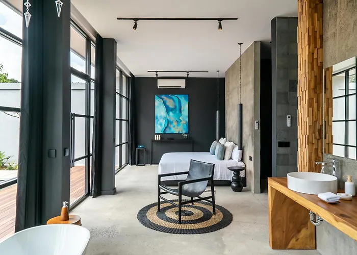 Villa Rouge - Loft Noon