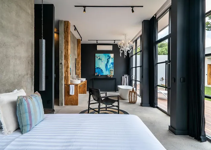 Villa Rouge - Loft Noon